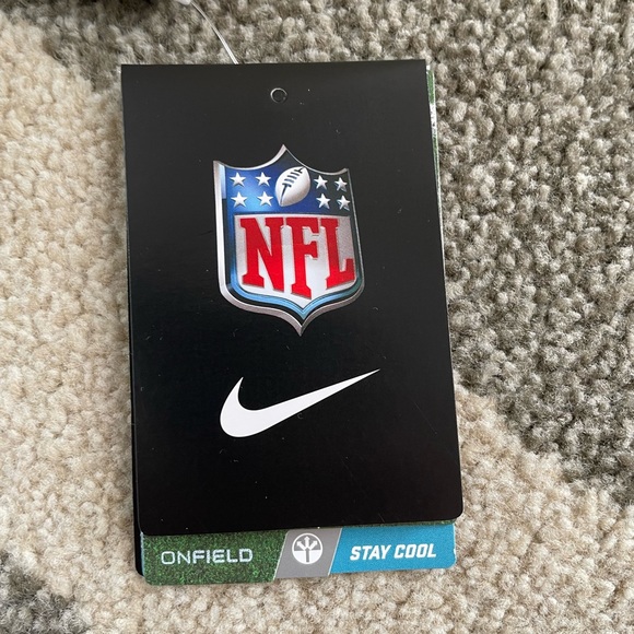 Nike official NFL on-field Steelers Polo, Men’s size small - Picture 7 of 13